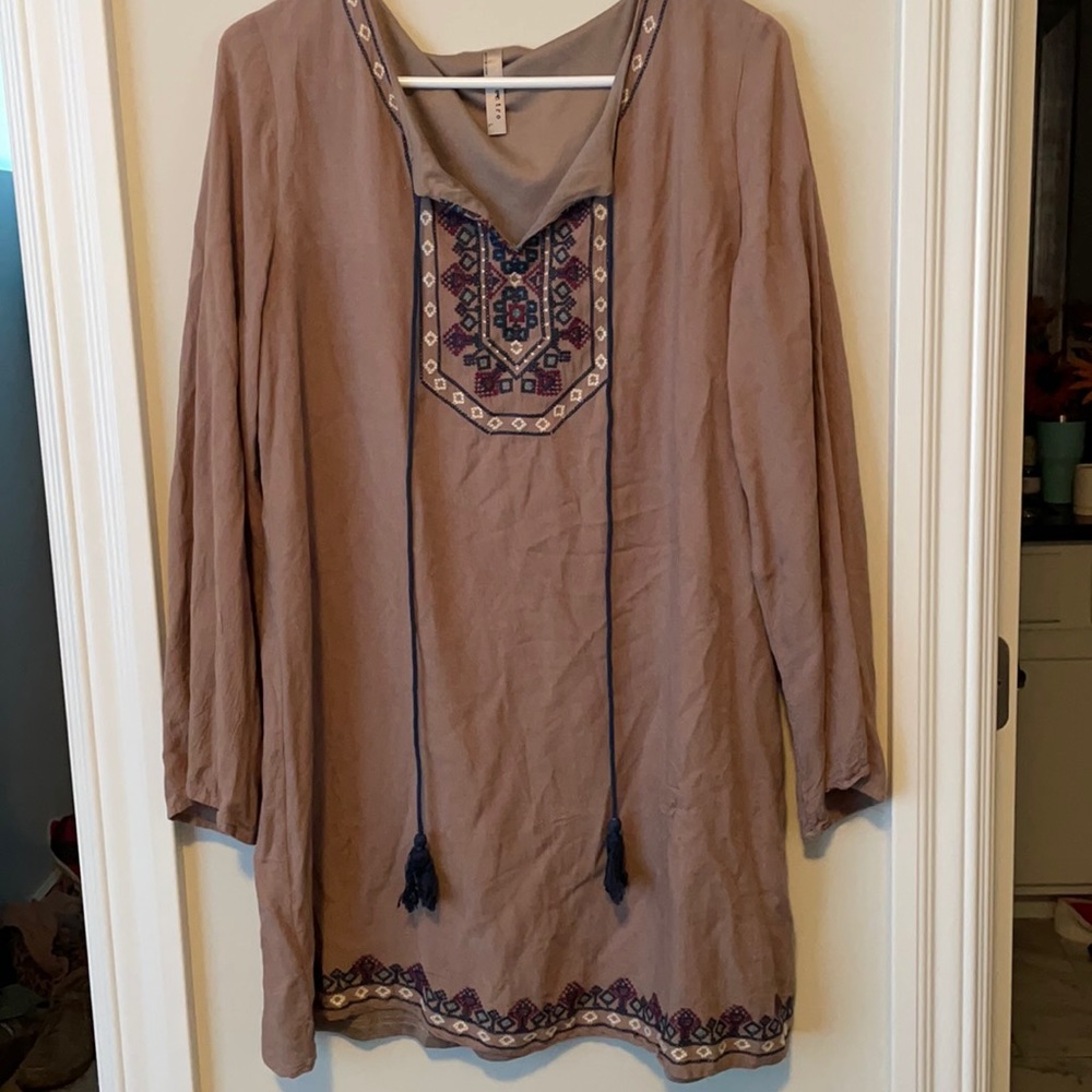 Aztec border shirt